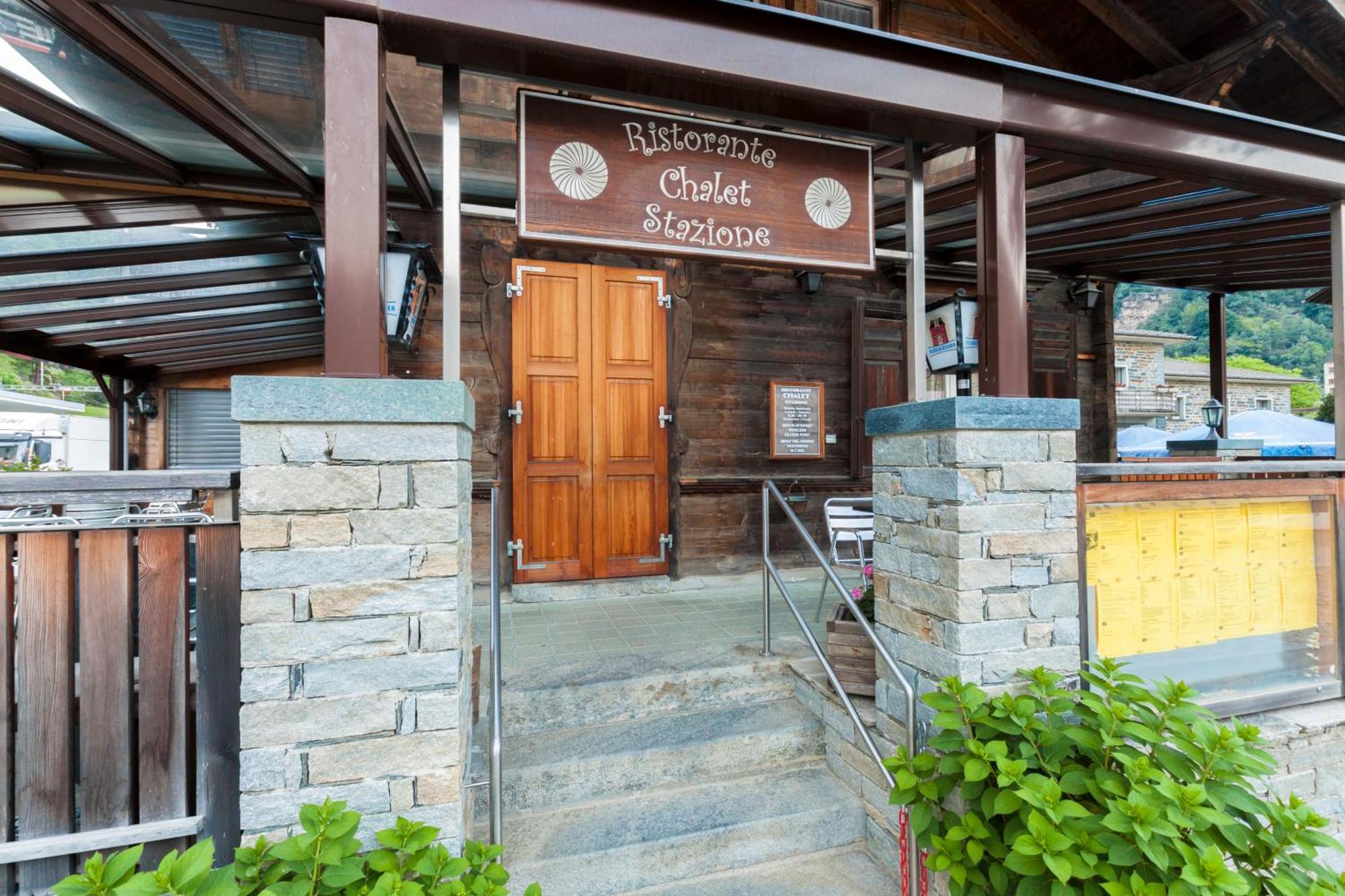 Ristorante Pensione Chalet Stazione Hotel Poschiavo Exterior photo