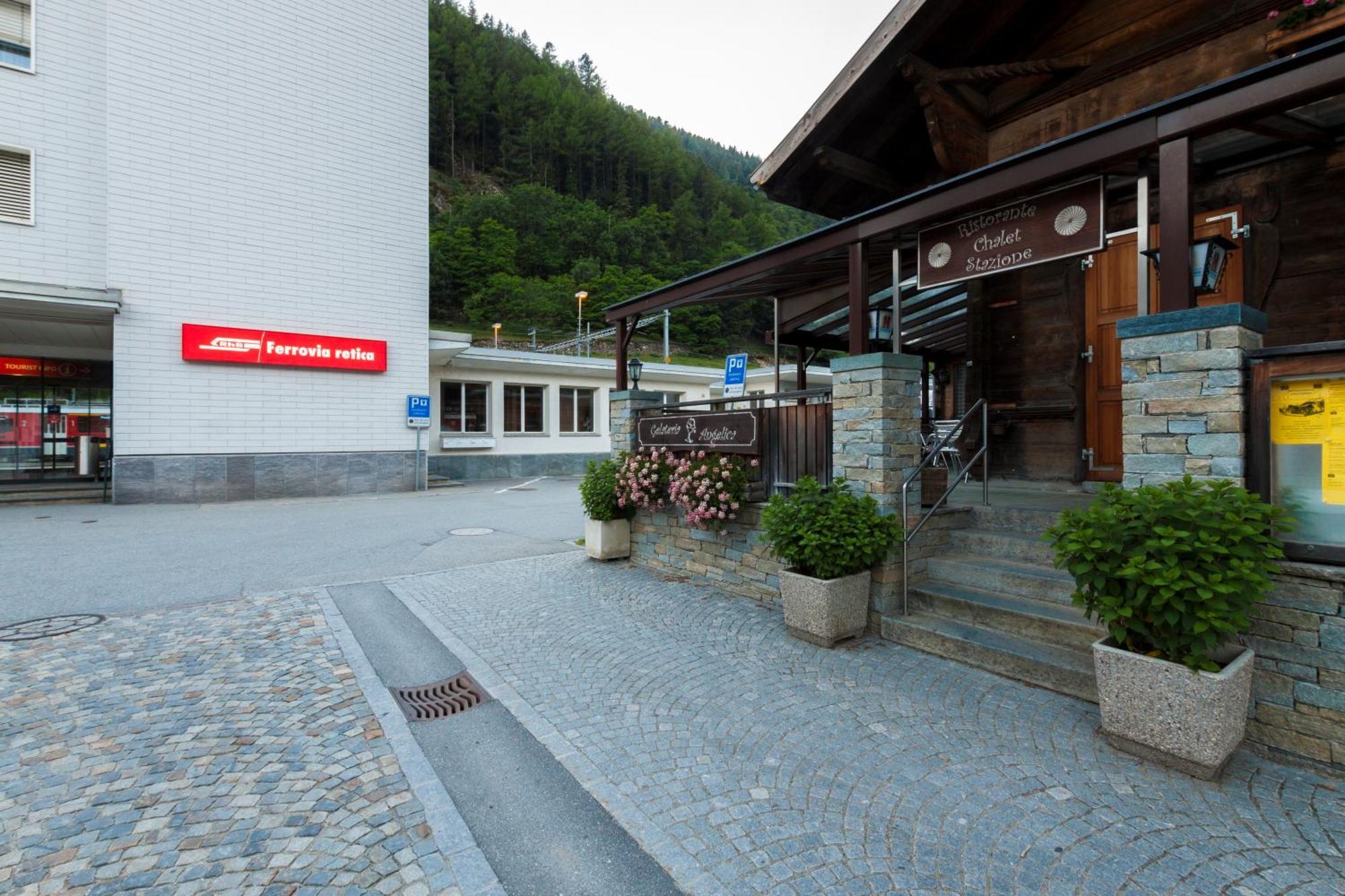Ristorante Pensione Chalet Stazione Poschiavo Exterior photo